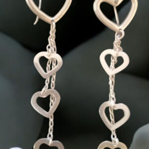 aretes de corazoncitos largo en plata .925
